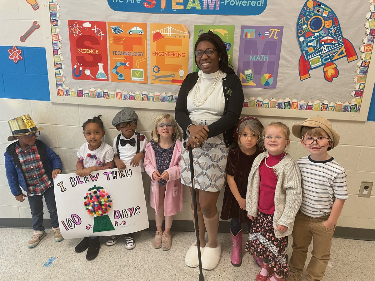Whitefoord Early Learning Academy tweet media