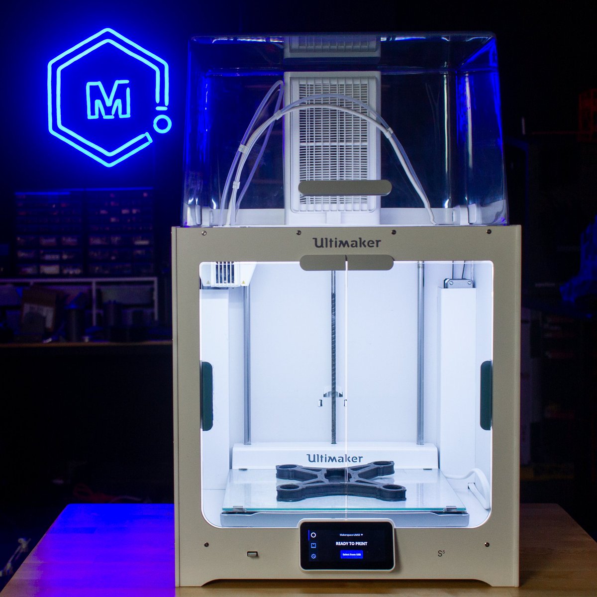 MatterHackers's tweet photo. FREE FILAMENT: Get 6 free spools of UltiMaker filament of your choice with the purchase of an UltiMaker S5 3D printer - up to $600 value! 

Shop and save here: 
https://t.co/M4odu7sYCA https://t.co/JY72d0yUjB