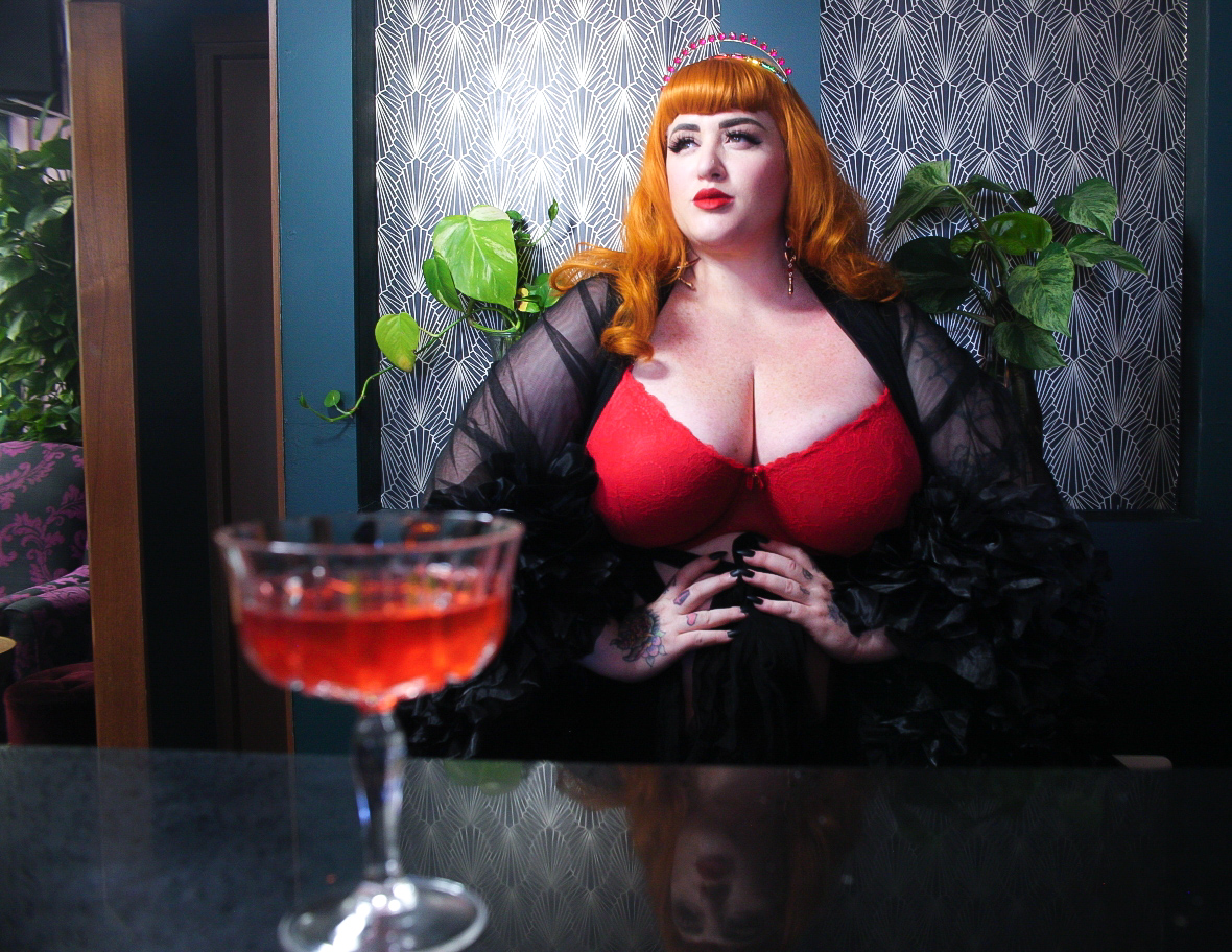 teerwayde's tweet photo. New post featuring the amazing @DitaVonTeese lingerie collection! https://t.co/AEhU1rMtQ5 https://t.co/TnN2V2hkNo