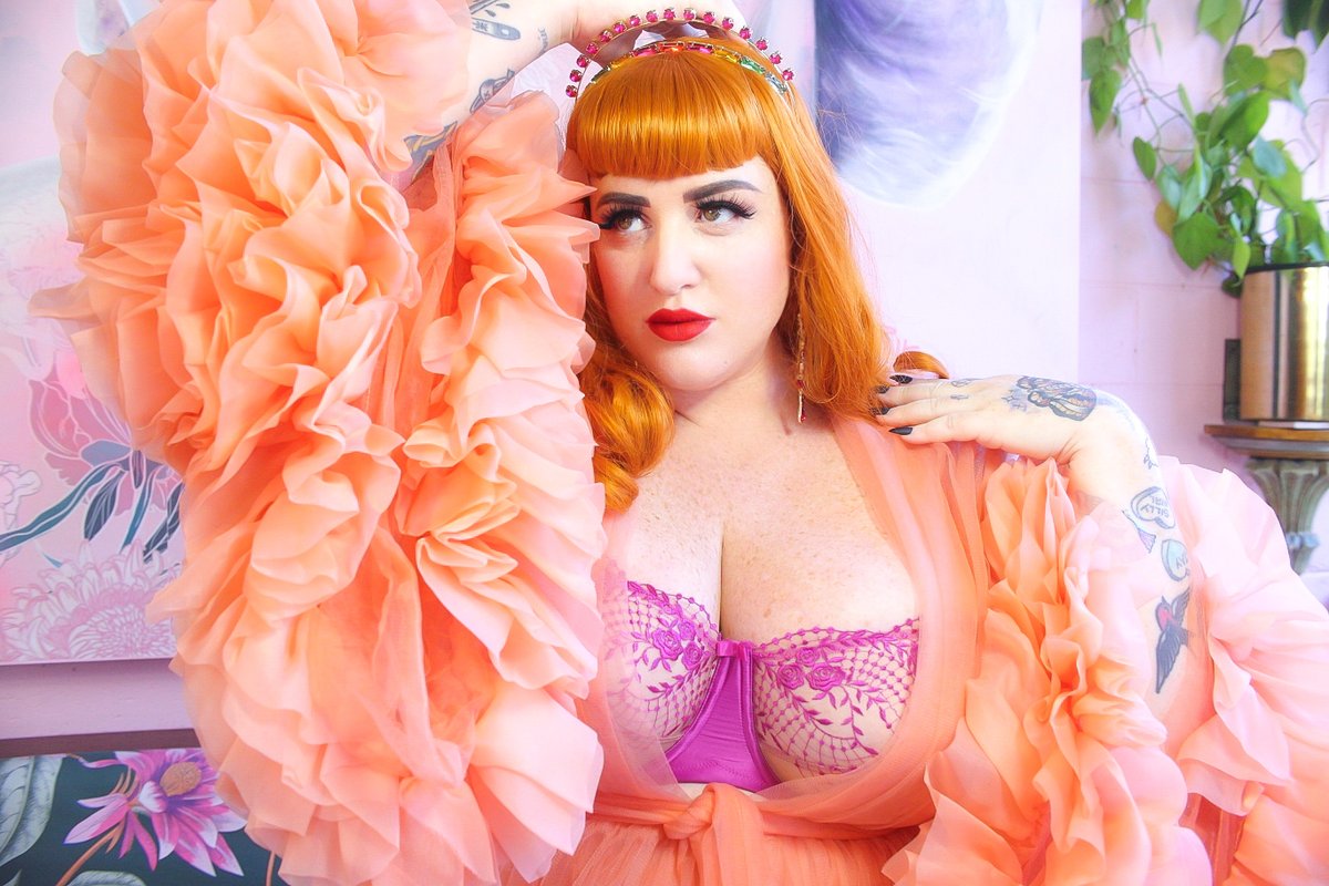 teerwayde's tweet photo. New post featuring the amazing @DitaVonTeese lingerie collection! https://t.co/AEhU1rMtQ5 https://t.co/TnN2V2hkNo