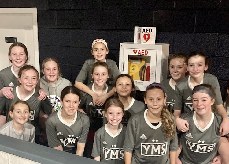 ymssoccer's tweet image. YMS has added an AED machine in the lobby of the YMS TEC! We are proud to have worked in partnership with Aidan's Heart Foundation &amp;amp; Parent Heart Watch to procure the unit for the health and safety of all visitors to our facility! ❤️❤️
@Aidans_Heart  @PHWorg 
#CallPushShock
