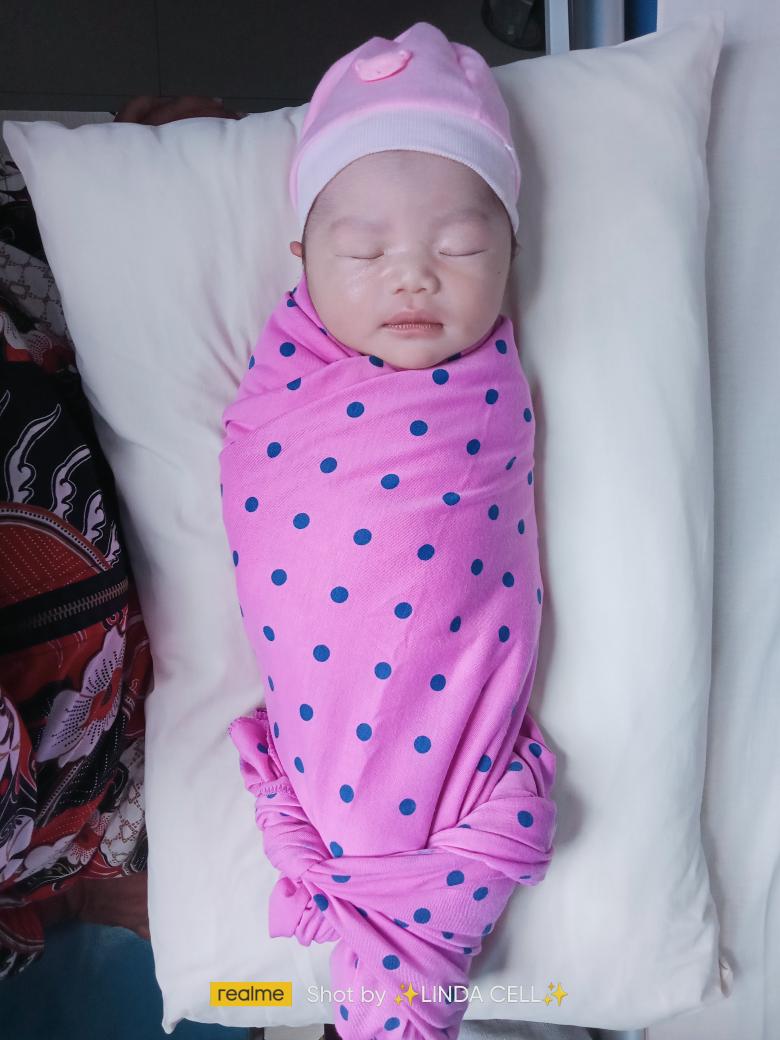 gingsul97's tweet photo. Alhamdulillah penantian 2th lebih 🥰
Baby girl 😍😍
20-12-2022 https://t.co/Rw1ztRrnRZ