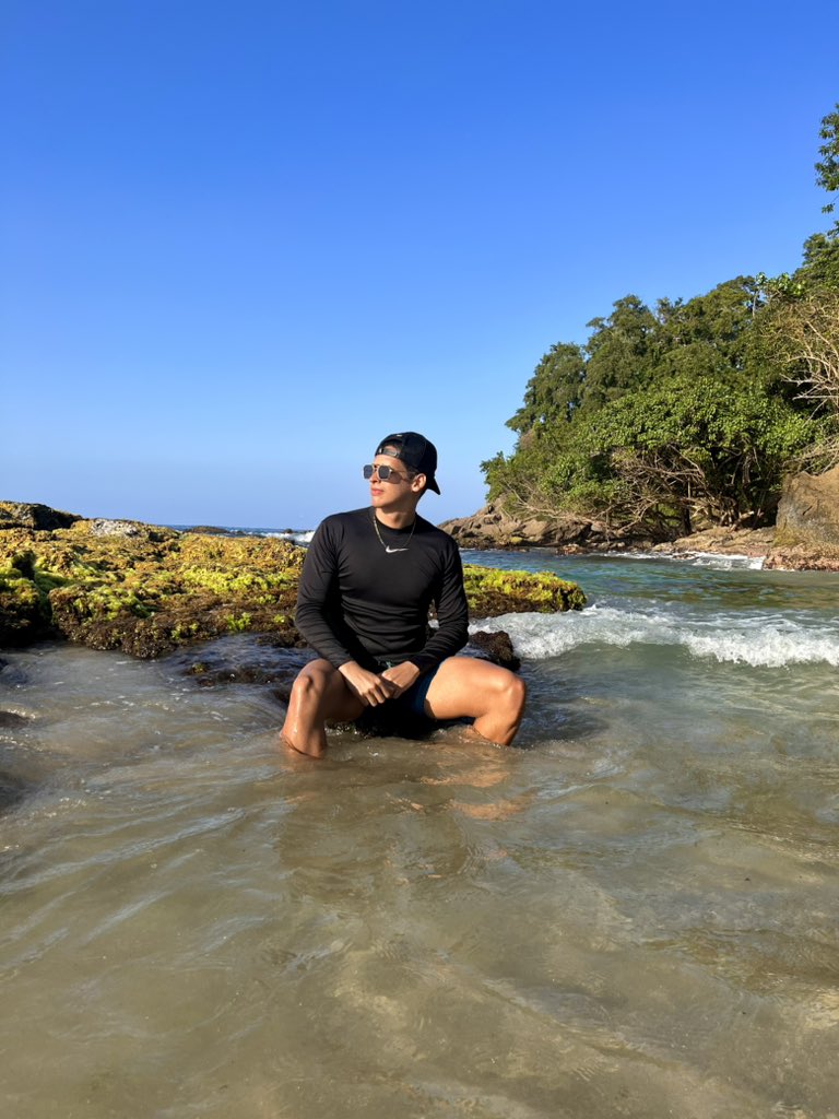 OFGALM's tweet photo. 🌊☀️📍 https://t.co/DeybOO61m5