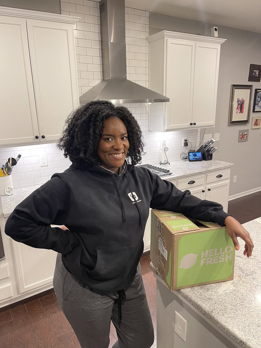 luce_duceTV's tweet photo. I got my HelloFresh box!! I’ve teamed up with HelloFresh and it’s not too late to take advantage of my code!

Use my link https://t.co/W97V1IIyQv… or go to https://t.co/XemiWI57bH and use code POGHF19506 for 21 FREE MEALS plus free shipping! #ad

We’re live, come hang! https://t.co/KUPDQN9Awr