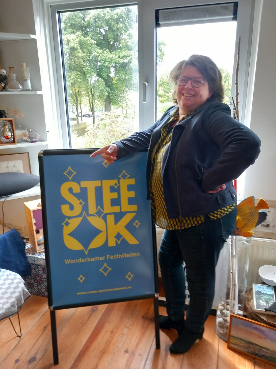 GodelieveTT's tweet photo. Van de week mijn Website verder inrichten. #STEEOK geeft zoveel handvatten. Sowieso Zondag 29 januari 'Literaire Salon II', samen met vier sterren Auteur @basjongenelen.
#STEEOK #Thuistheater @AJBijsterveld @SaskiaPanterSch @NandaOudejans @basjongenelen https://t.co/kx1zOMtBox