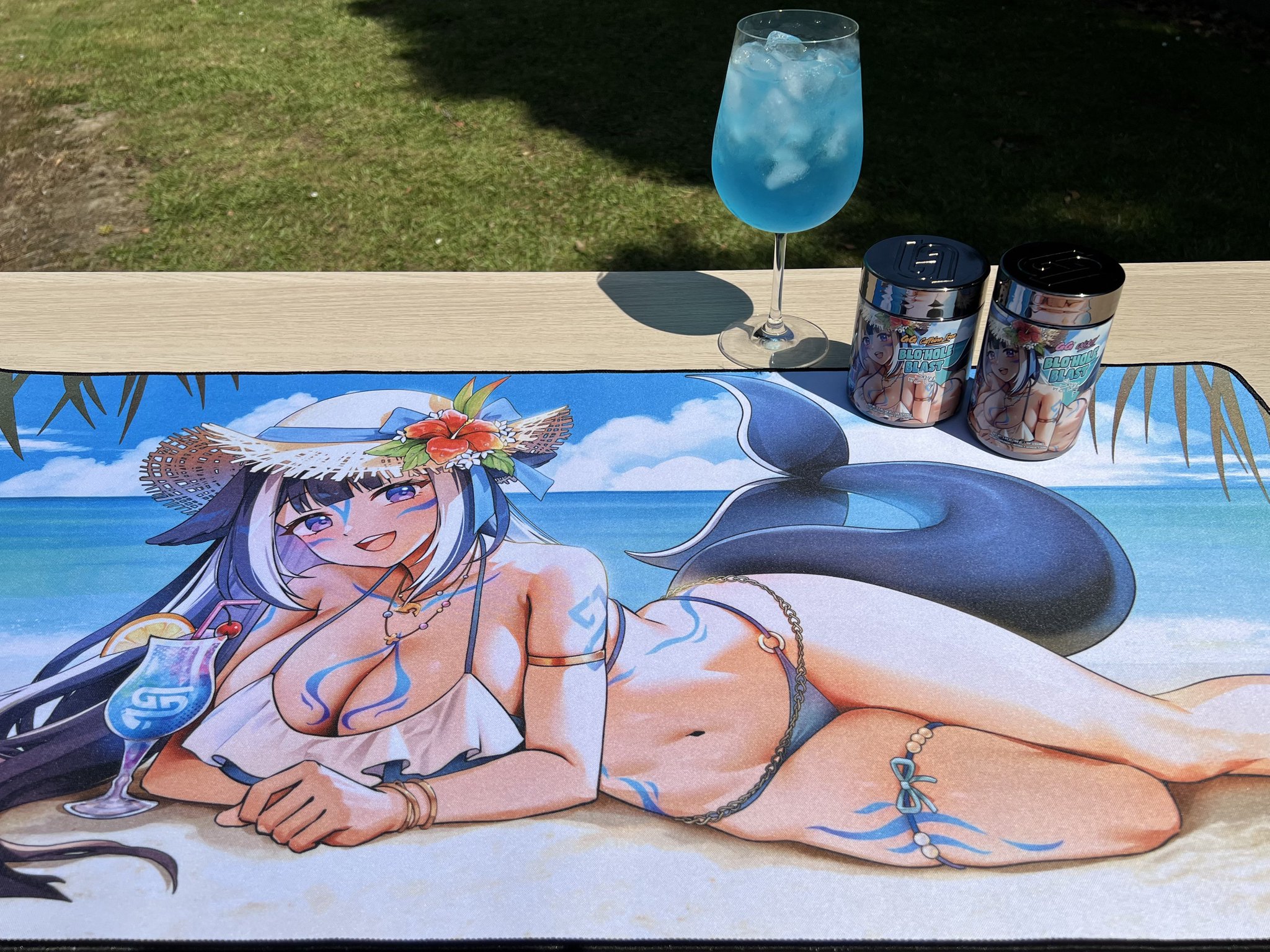 TW Pornstars - Reine. Twitter. Enjoying the sun with ShyLily today as we  touch some grass. 11:03 PM - 17 Jan 2023