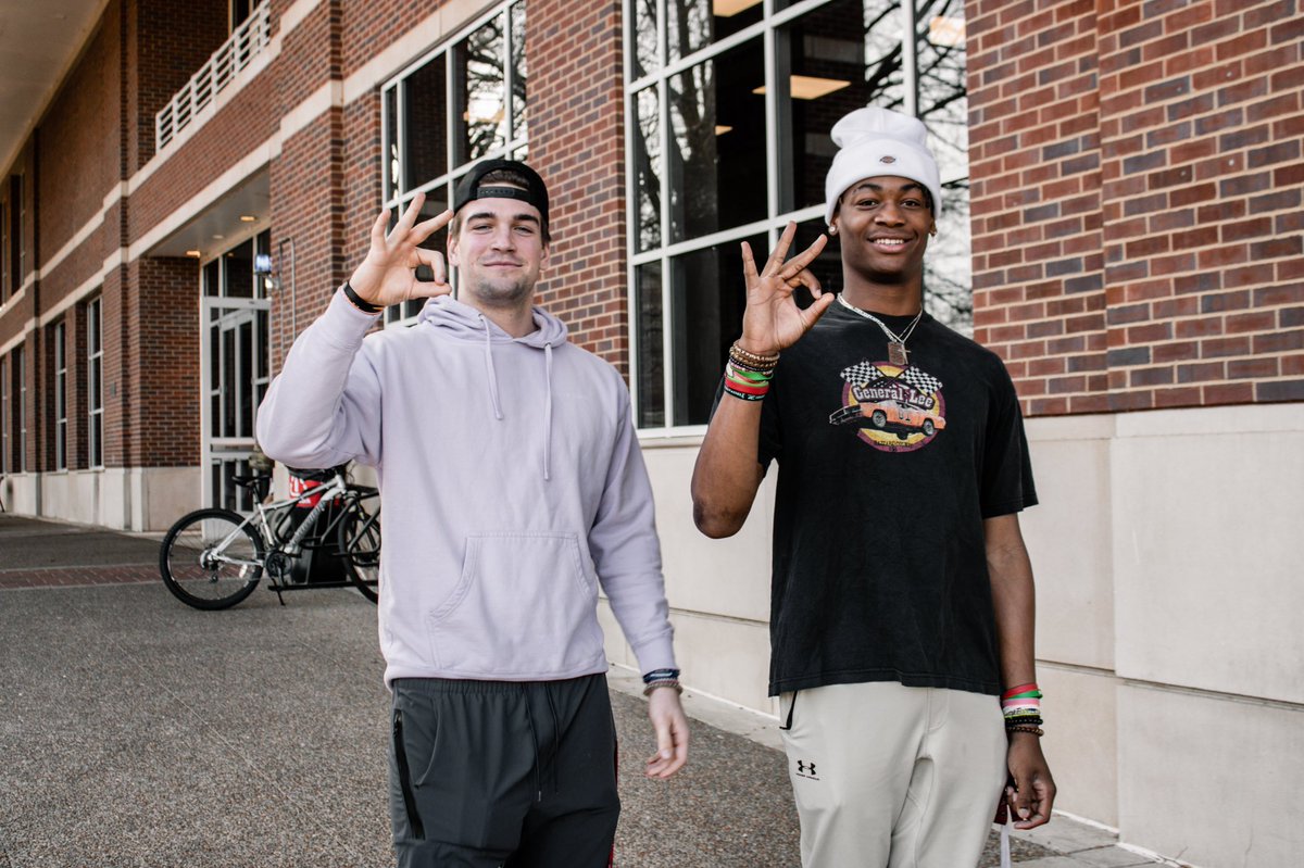 All smiles on the first day back at The Peay‼️🎩

#TheChase | #FTB