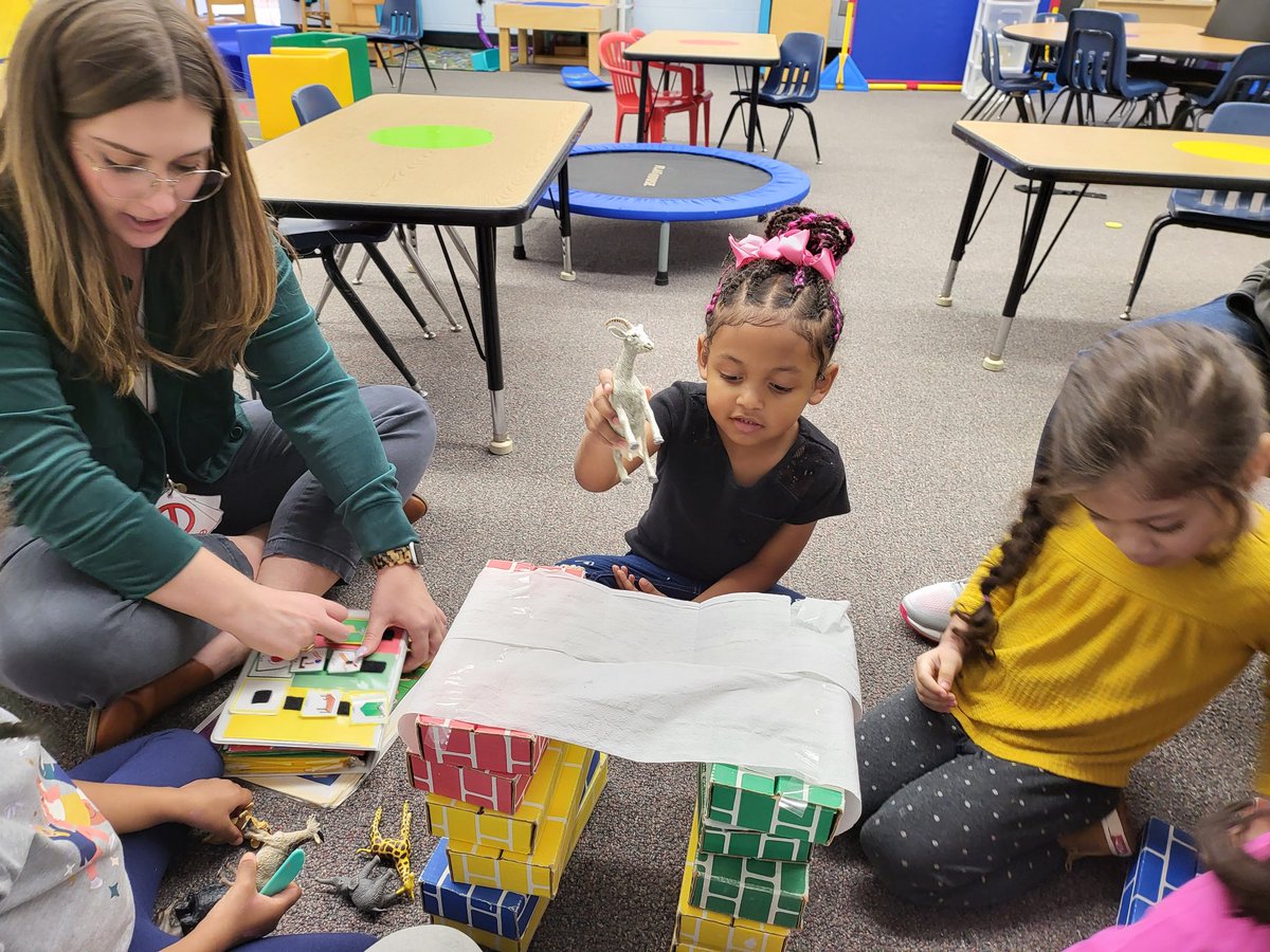 clarkCESprek's tweet photo. "Who’s that trip traping on my bridge!" Today, Pre-K made different bridges out of blocks and toliet paper. They all laughed as the goats fell down.  #makeaninpact #prekrocks @ComptonElementary https://t.co/wPw6vmCPvB