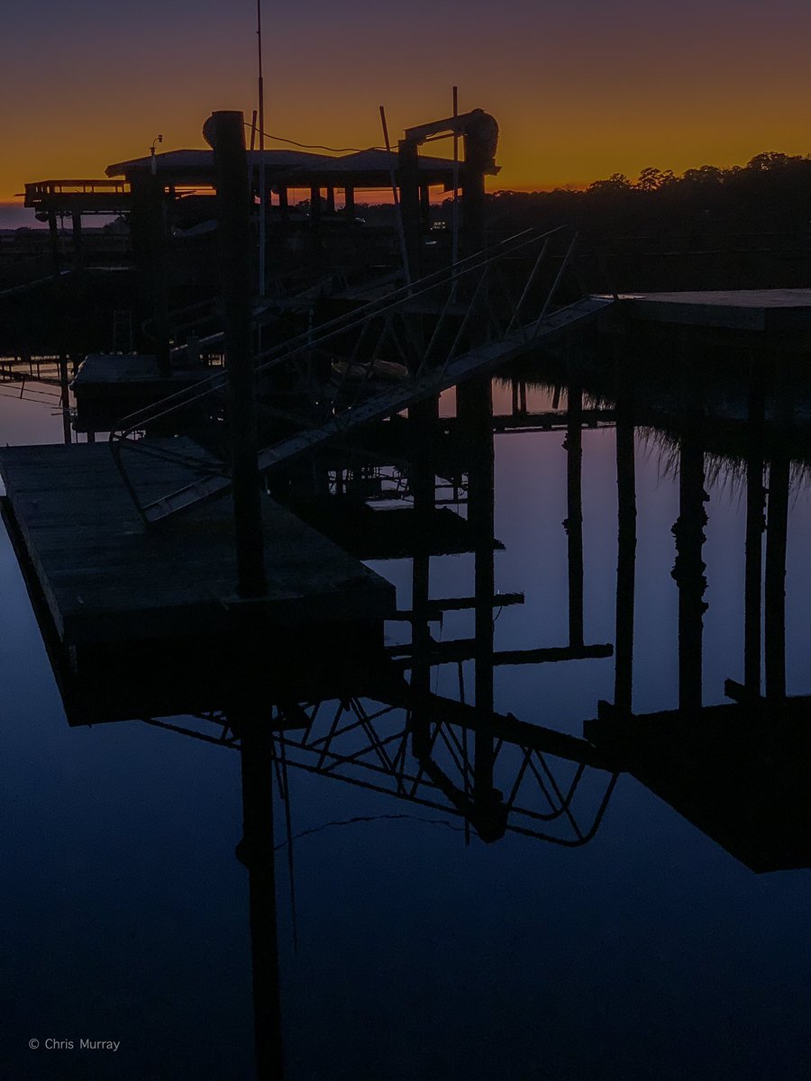 photogmurray's tweet photo. Twilight on the water https://t.co/6hg2kMPw1O