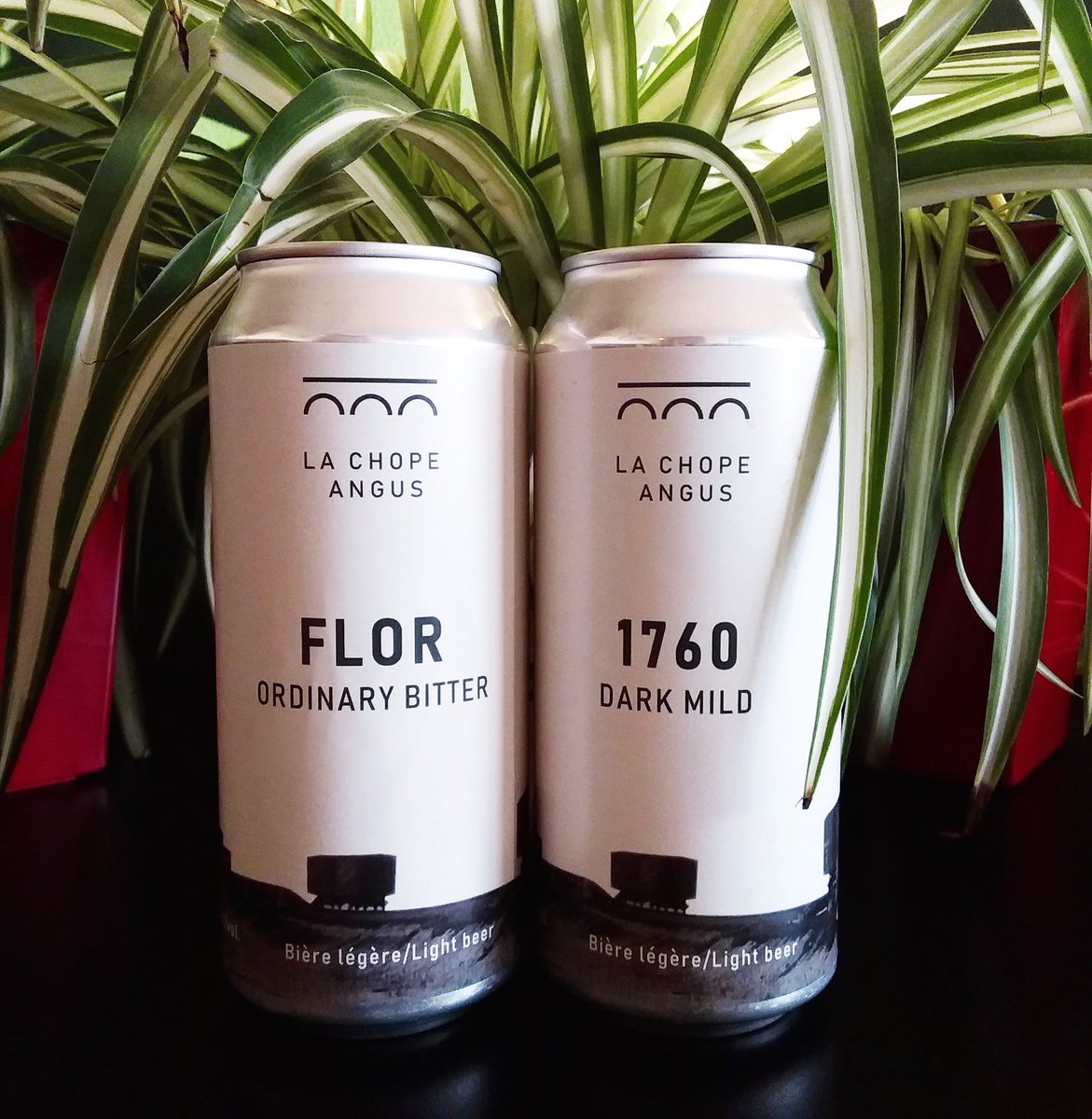 MojoRisenJam's tweet photo. Allô🍻
Voici les 2 bières que nous avons présentées vendredi dernier sur #Twitch
There are the 2 craft beers we reviewed on last friday stream!
Spécial La Chope Angus!
#bitter #darkmild #lightbeer #montreal #shopangus #microbrasserie https://t.co/chVD5cclKS
