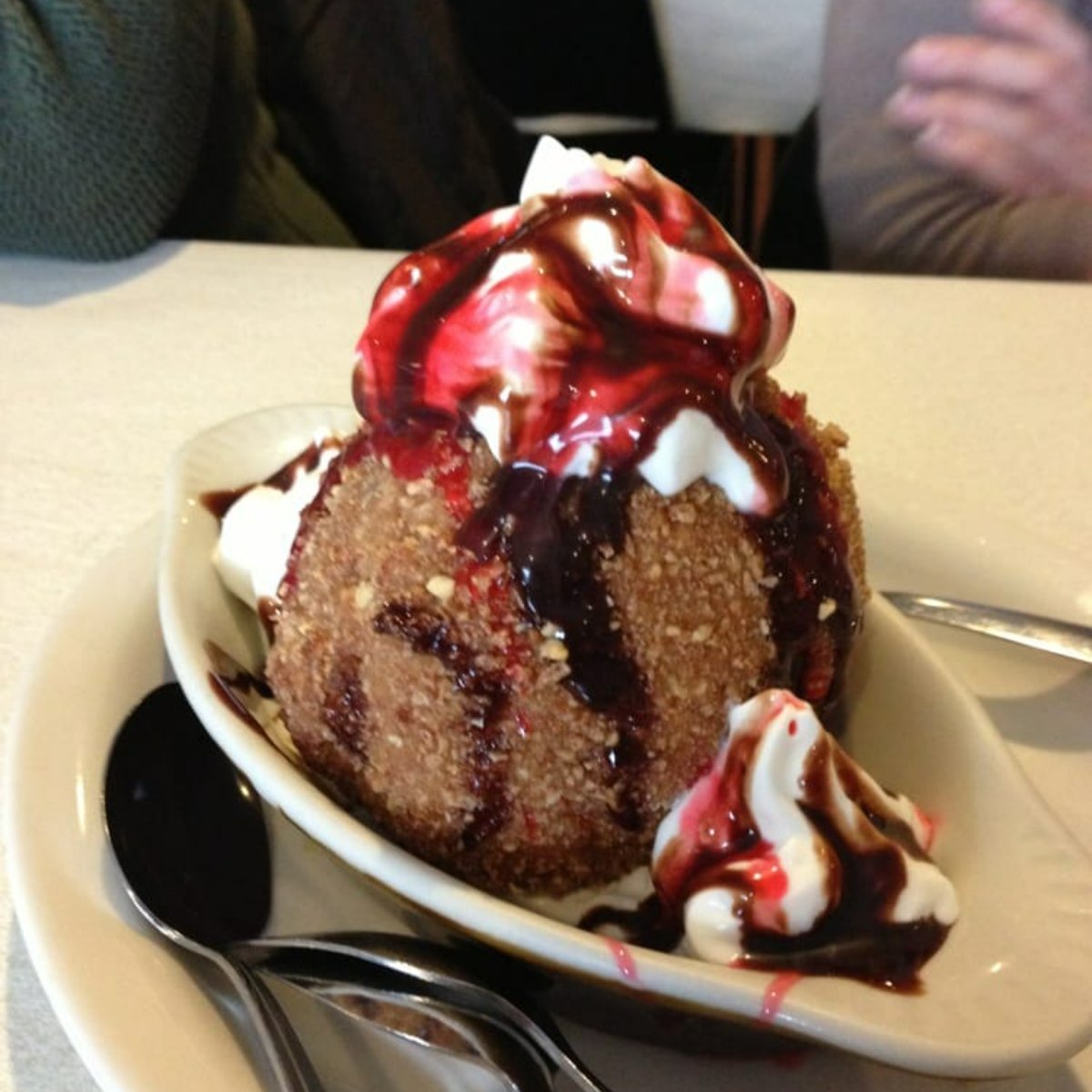 ElFamiliarNJ's tweet photo. You can't end a meal at #ElFamiliar without something sweet! Save room for one of our tempting desserts, like a Mexican fried ice cream. #MexicanCuisine #TomsRiverNJ https://t.co/rGPifslOOk
