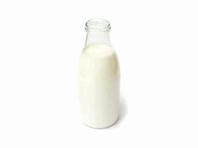 Ivaaa888's tweet photo. Son jnoun quand il a eu l’idée du combo Lait-merguez :
#poupettekenza https://t.co/71qaRPSAGx