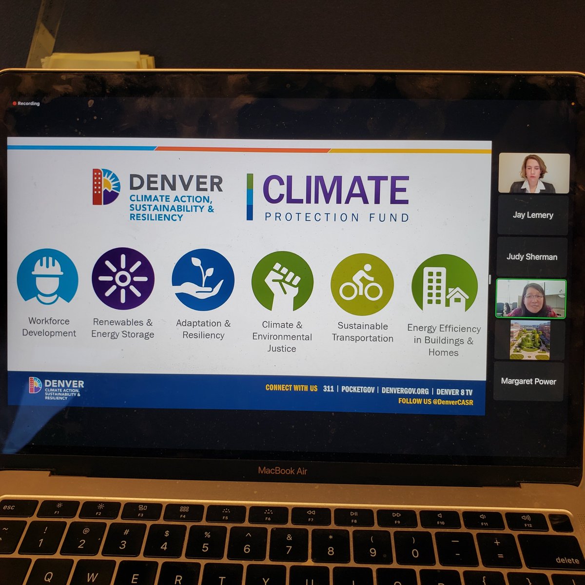 Thank you #GraceRink @DenverCASR for anchoring #ClimateMedicine rounds @CUClimateHealth . Denver voters have transformed the city with its CPF! 🚵‍♀️ 🌞 🚌 👨‍👩‍👧‍👦🔌🌡 @c40cities @MayorHancock @5280Magazine @docsforclimate
