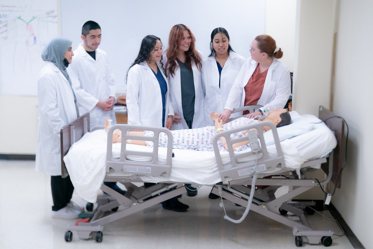 MSCSK12's tweet image. The @KHSFalcons Optional Program focuses on a Global Health Initiative. Students are gaining skills to obtain industry certifications in Basic Life Support, General Industry and CPR/First Aid. #ReadyGrad

@MSCS_CCTE