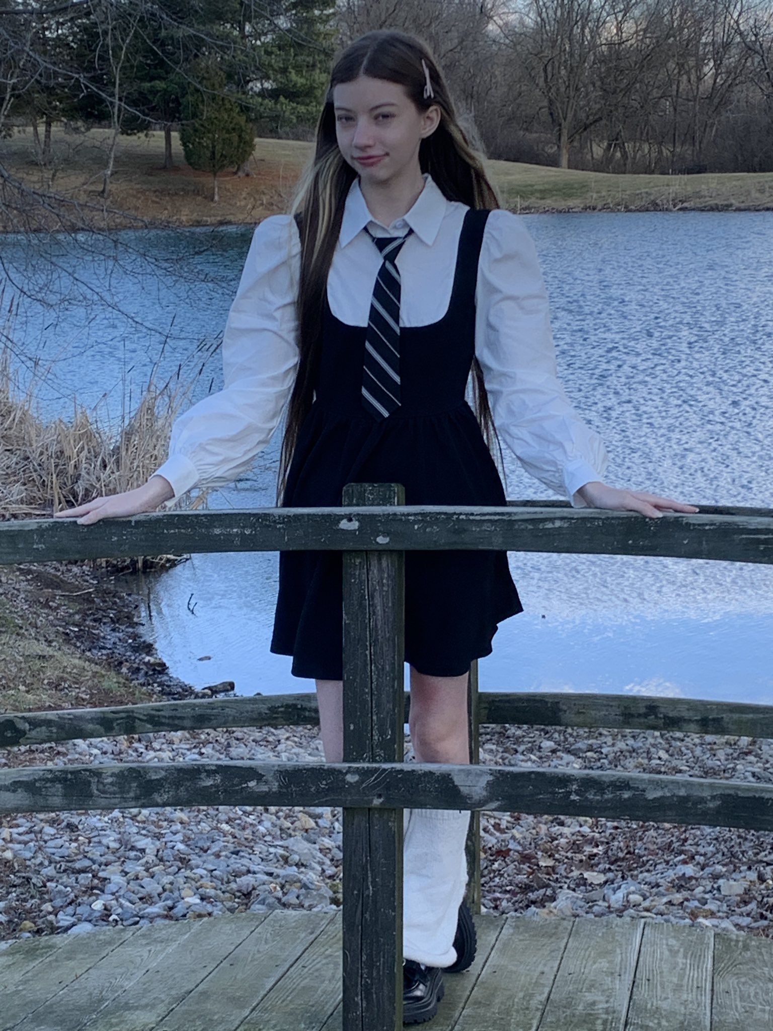 Autumn_Bell on Twitter: "An eerie winter day.🖤 Maybe it’s a sign I’ll be in the next big #horror