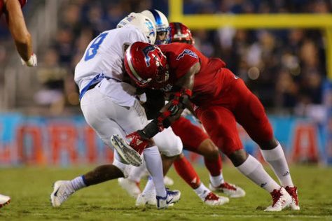 Blessed to receive my first division 1 offer from Florida Atlantic University!!! <a href="/FAU_Recruiting/">FAU Football Recruiting</a> <a href="/chadlunsford/">Coach Chad Lunsford</a> @Mansell247 <a href="/D1Factory/">D1Factory</a> <a href="/bobiewoodward/">Coach Baker Woodward</a>