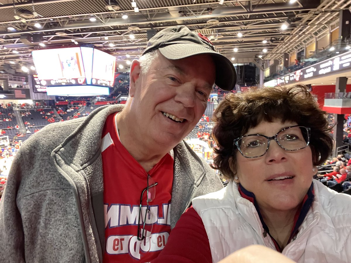 bigkra13's tweet photo. Go Flyers! #Dayton6th https://t.co/NvnGoFXIsv