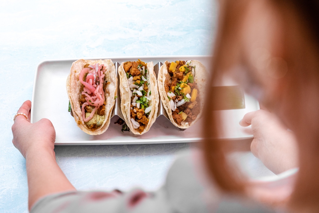 Lola'sMexicanCuisine tweet media