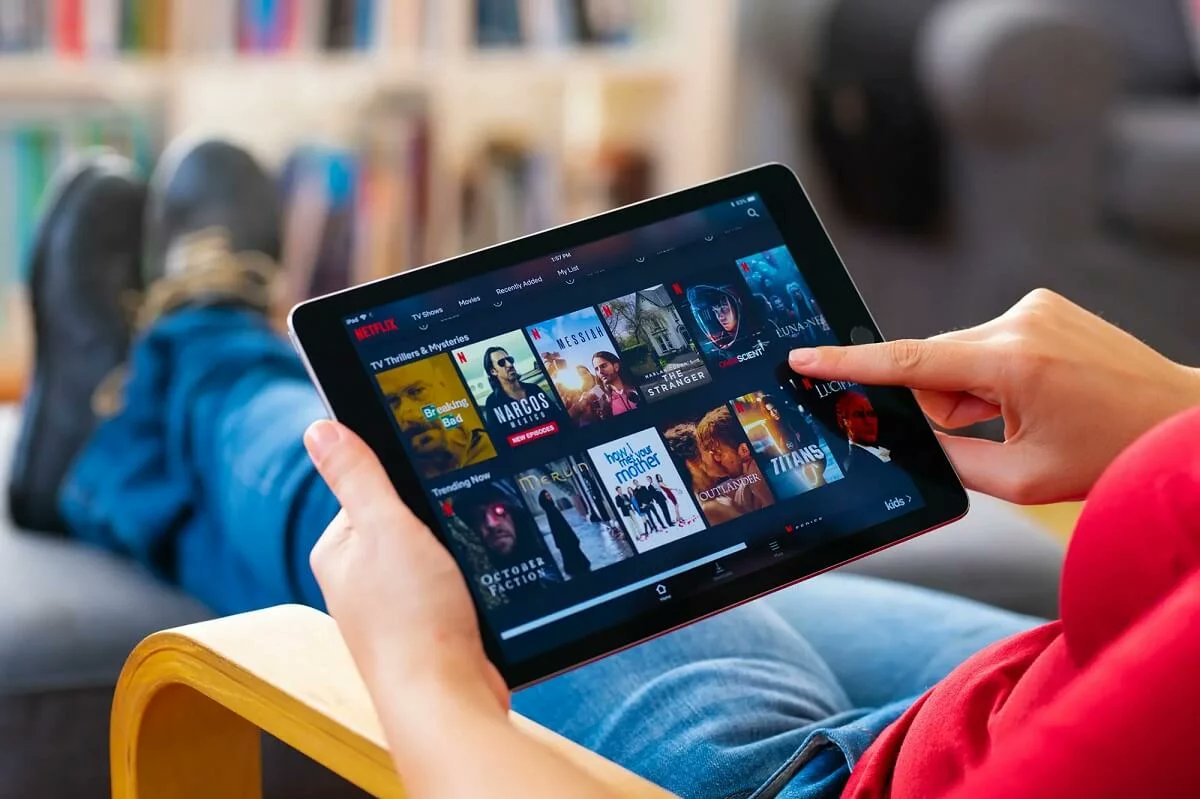 Say goodbye to sold-out shows and hello to endless movie options.
 Stream now and never miss a film again: bit.ly/3hEn2hF
#StreamingMovies #OnlineEntertainment