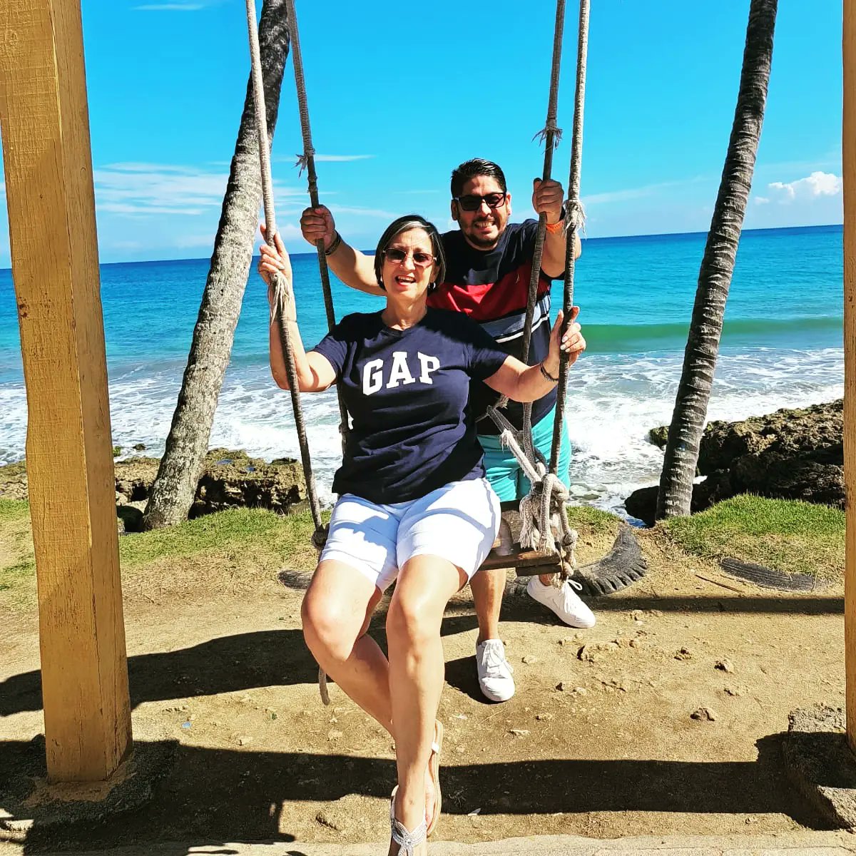billyneder's tweet photo. El amor mio #mom https://t.co/xQup4SbPRd