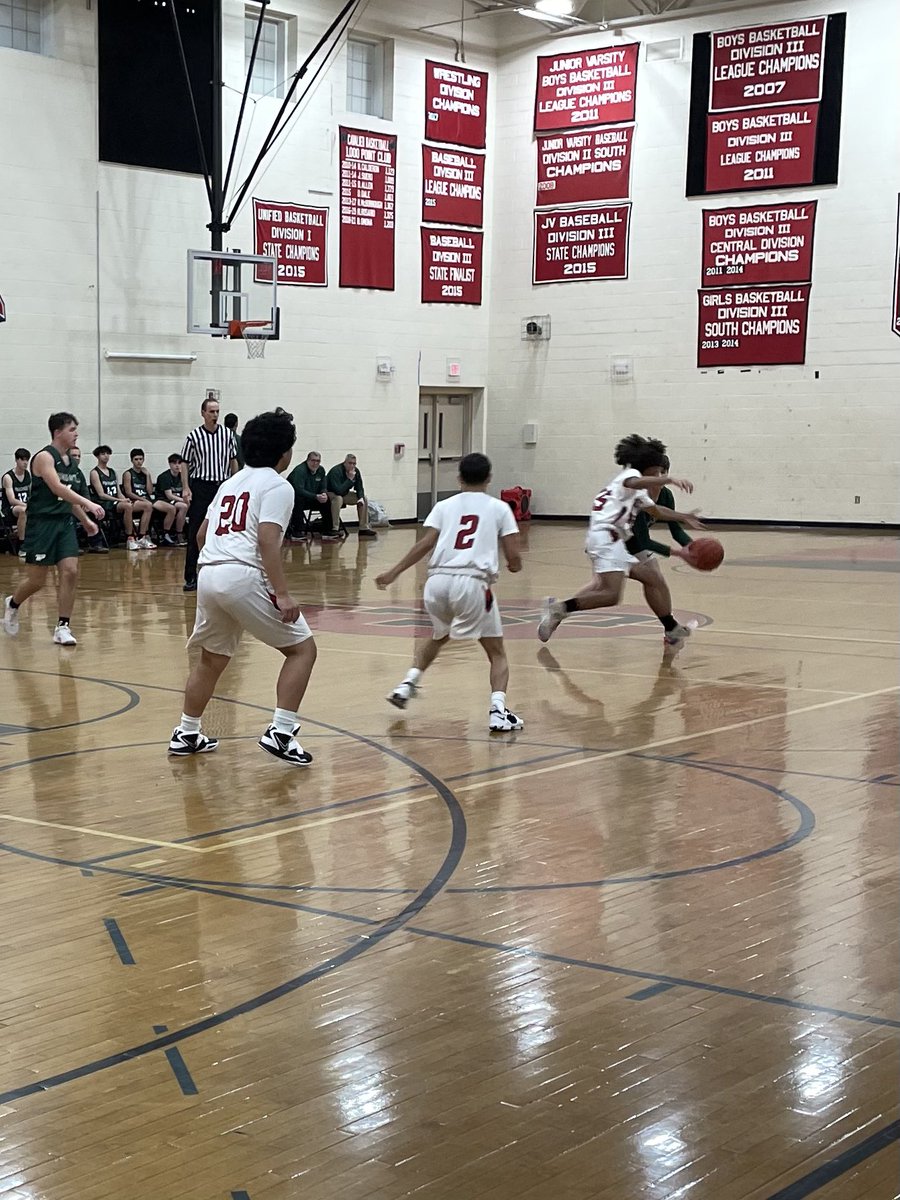 JSECLibrary's tweet photo. Game Night again!  JV Go Cavs!  @Official_JSEC @360_HighSchool @pvdschools @JSEC_OFFICIAL https://t.co/p6gR9BznZV