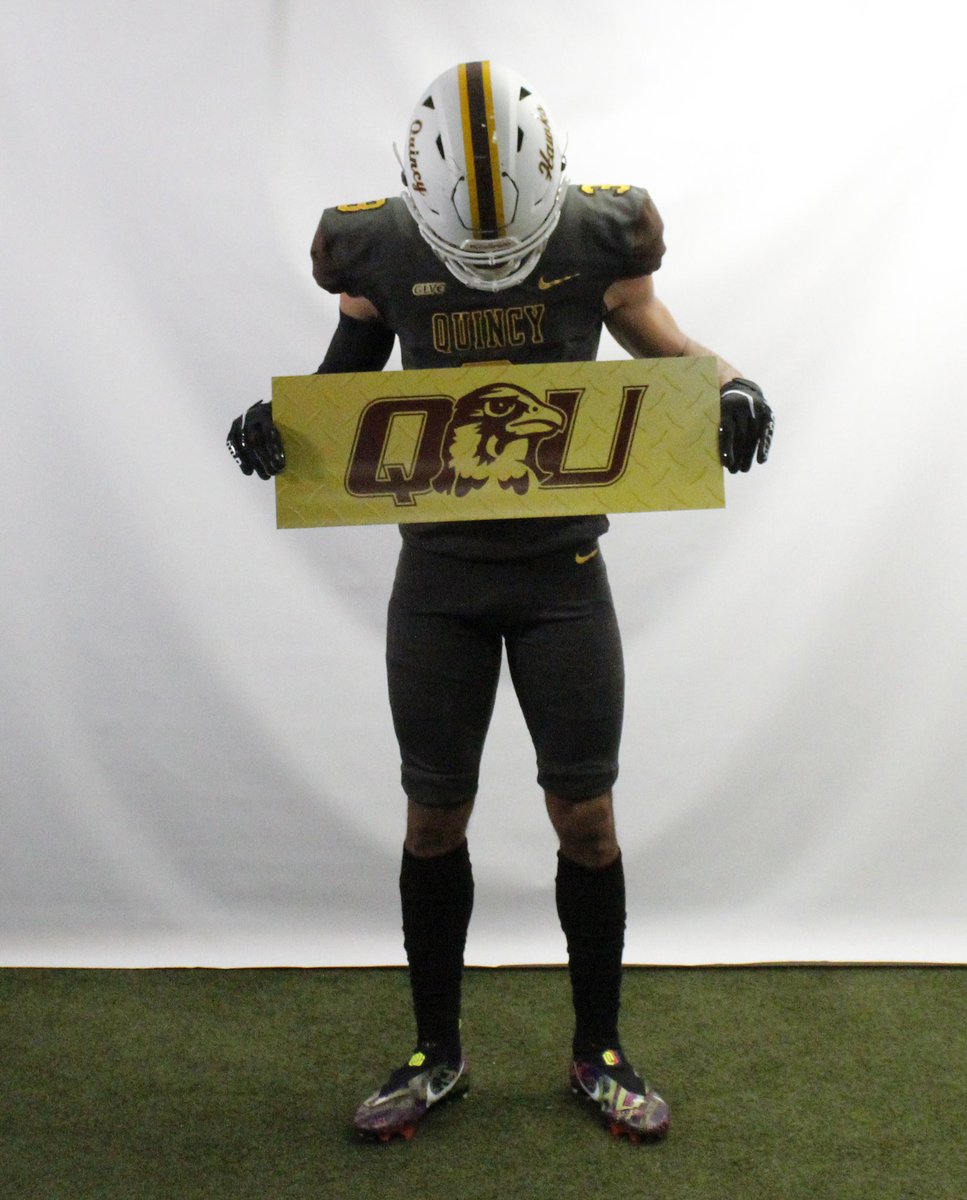 LakodaPreston's tweet photo. Took an amazing visit to @QUHawks! Wanted to say thank you for the opportunity and hospitality🔥@GaryBassQU @QUFootball @MarkTwainFB https://t.co/bnlLyaCuR8
