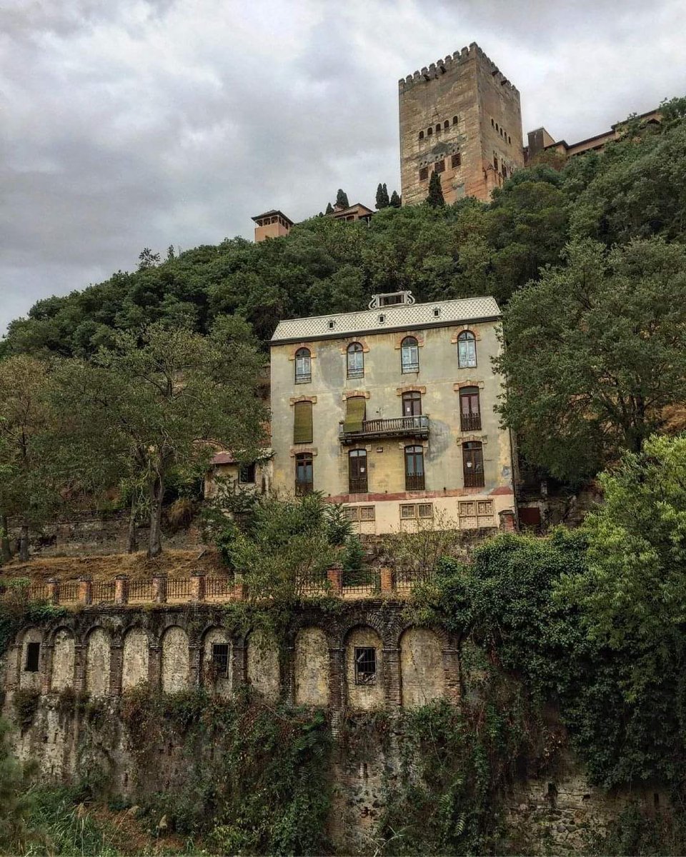 Las mazmorras.

📸@coltwesleydunbar

#granadaturismo #granadaespaña