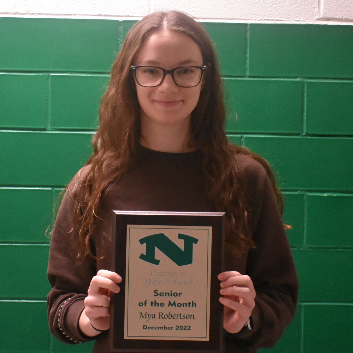nhsgreenwave's tweet photo. Congratulations to Mya Robertson for being selected as our Senior of the Month for December! https://t.co/AR40S67IWd