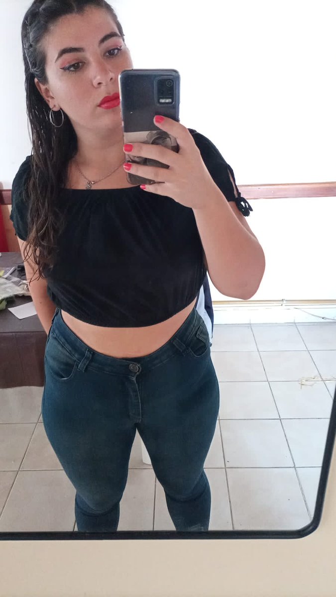 💕 presumiendo lo hermosa que es mi novia🙌