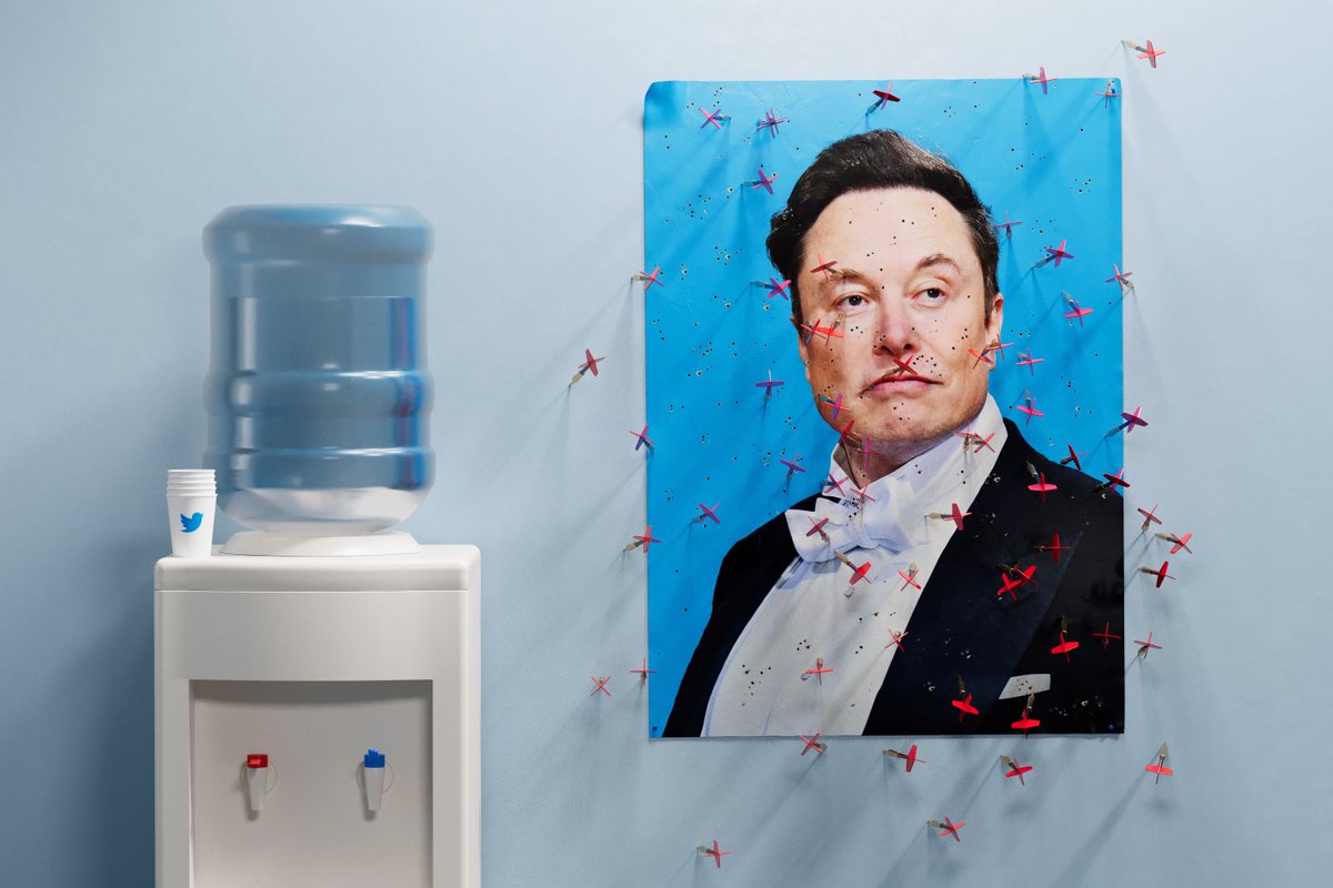 verge's tweet photo. Inside Elon’s “extremely hardcore” Twitter https://t.co/tfnvIiVCf4 https://t.co/Lsn7bLgFdn