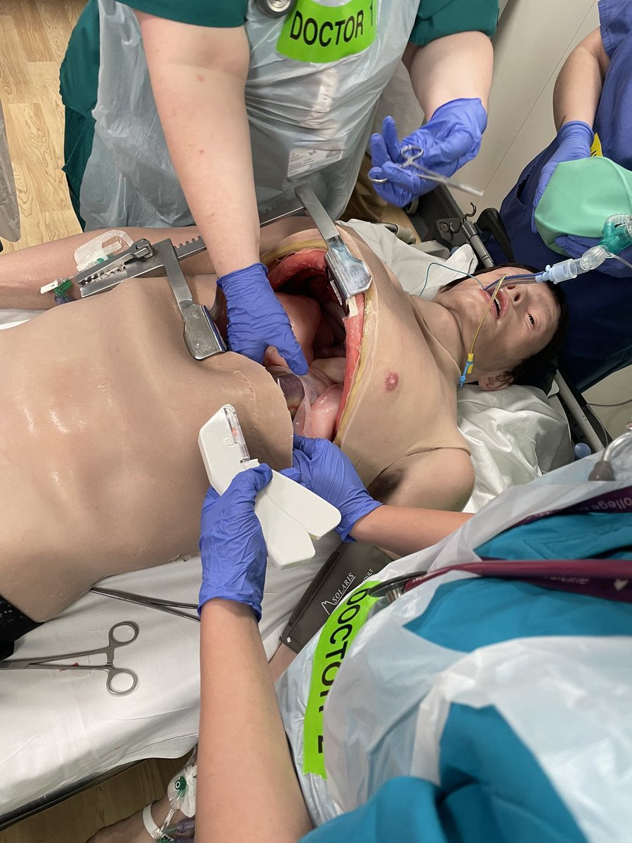 <a href="/TeamEDHull/">TeamEDHull</a> in action!

#InSituSimulation using <a href="/SIMBODIES/">SIMBODIES</a> manikin in our Resus room today.

Great learning for all those involved and disseminated learning via in situ sim report

<a href="/HullSimulation/">HILS</a>