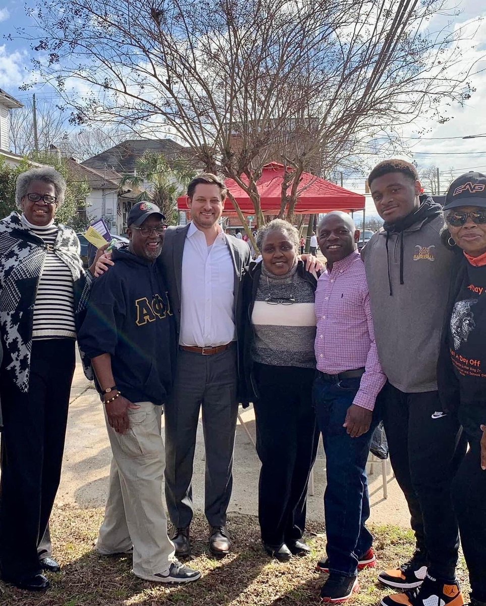 EnslerPhillip's tweet photo. I’ll always cherish celebrating Dr. King’s birthday on the block he lived on in Montgomery. It was a reminder that for those of us in government we must use our power to create a more equitable, equal, fair, just, peaceful and loving state for all. #MLKDay #MLKEveryDay https://t.co/Y3hgE1P7bS