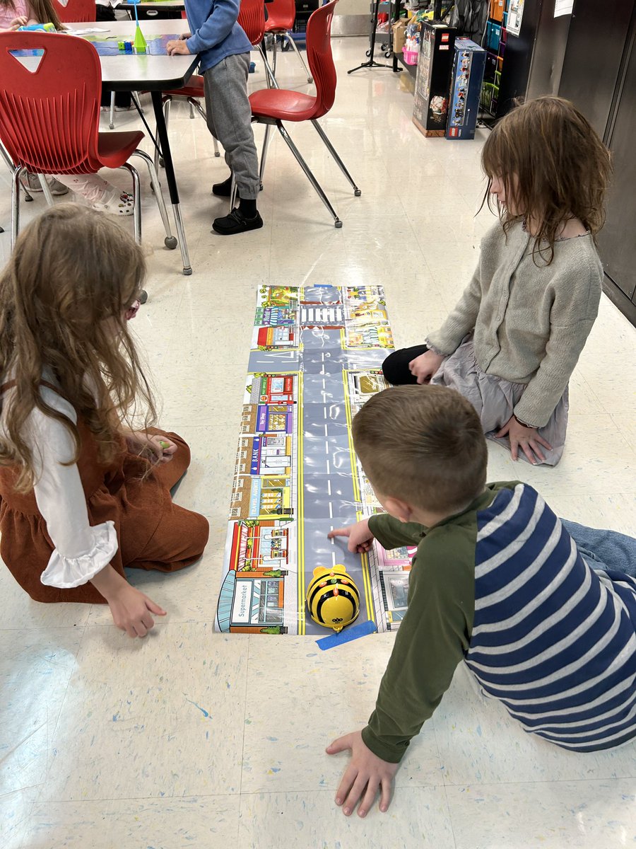 MontinaSharp's tweet photo. Kindergarten & 1st grade coded robots today! They practiced giving step by step instructions to Beebots, Botleys, & Code n Go Mice!
#kidcoders https://t.co/obysloVHpM