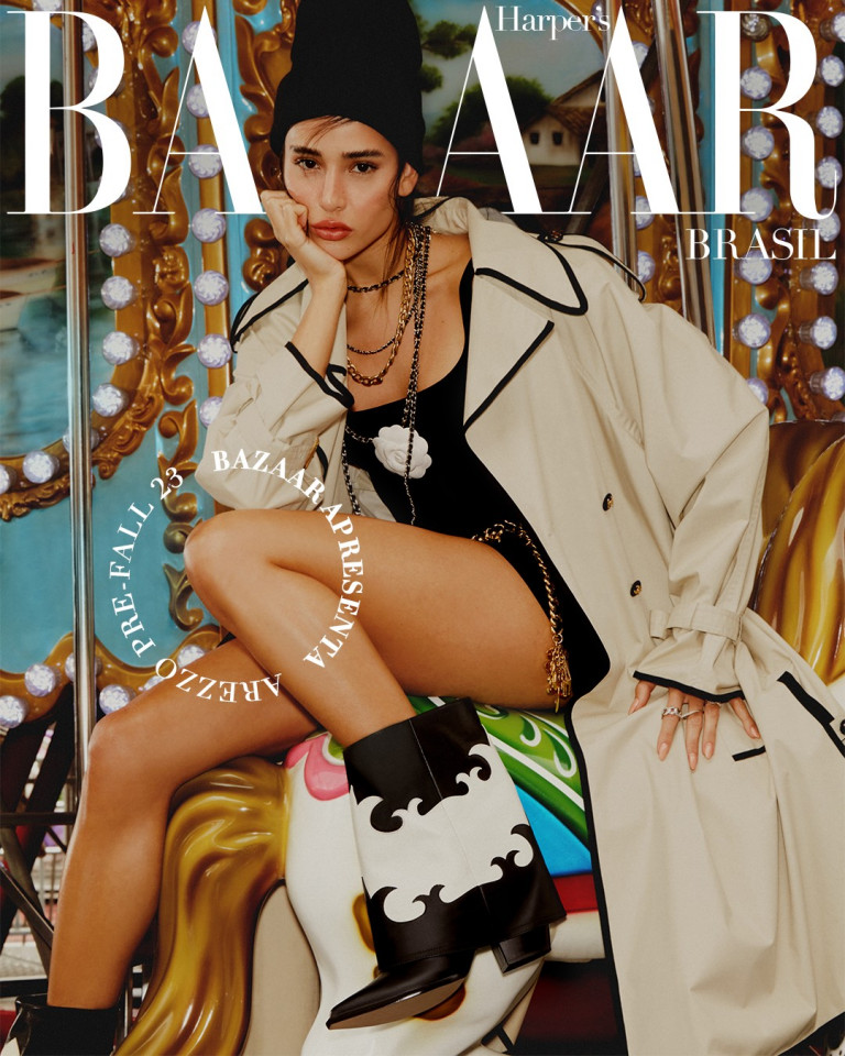 BazaarBR's tweet image. Na nova capa digital da Bazaar, Livia apresenta a coleção de #PreFall2023 da @arezzo, chamada “Dream Scape”. Saiba mais sobre o lançamento e veja o editorial com a influenciadora na íntegra em ow.ly/BRuh50Mt7qz