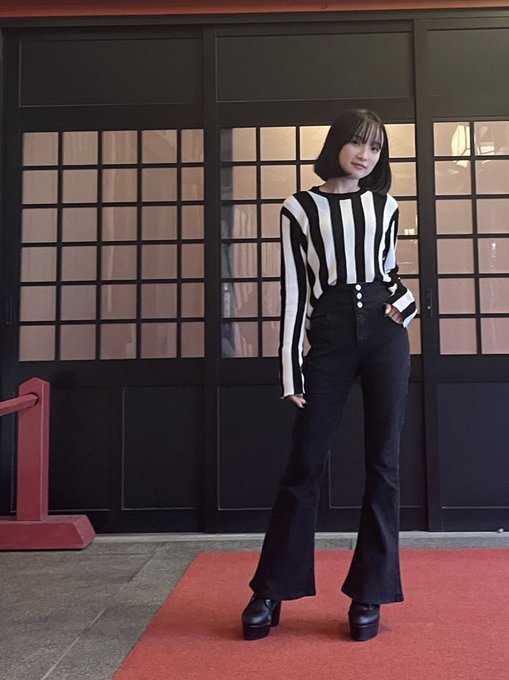 Twitterのコスプレ画像18