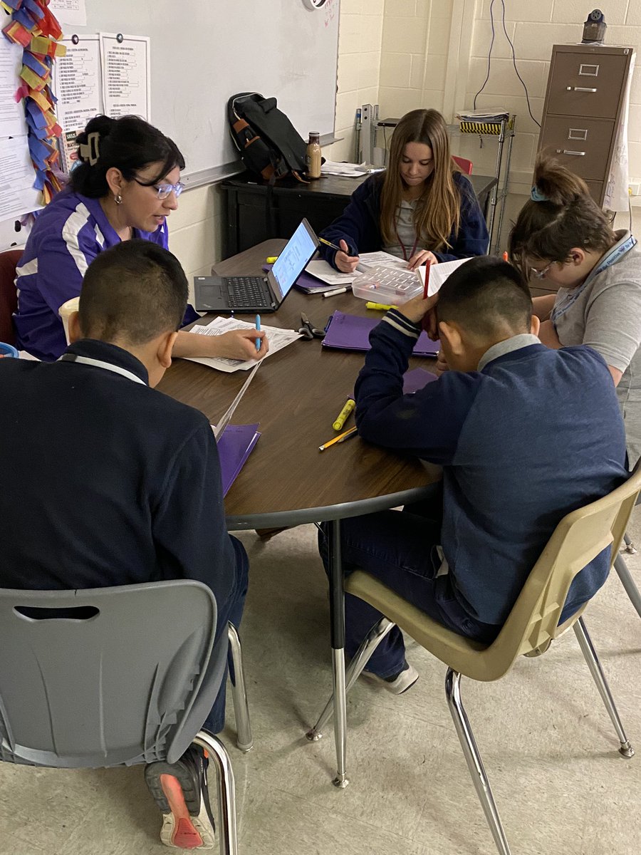 Dt16Goode's tweet photo. My TR is rocking it during workstations. I had to step out to go in another class & came back to this. I’m proud and ecstatic for the Ss and her. #growthforeveryone @BowieMSOdessa @Ecisd_OC @ECISDmath @utpb @OppCulture https://t.co/XxBQx6PbLK