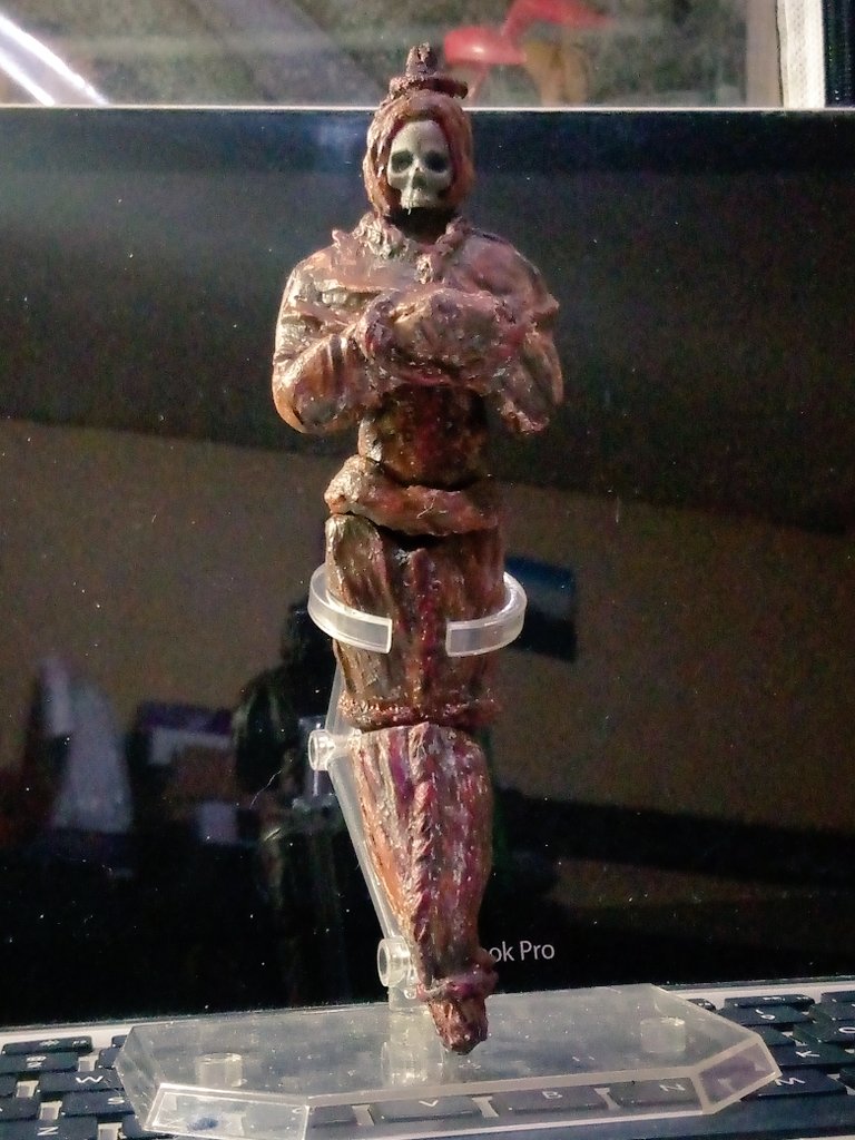 Luciferworks_'s tweet photo. Pocong adalah sejenis hantu yang berwujud manusia yang terbungkus kafan. Pocong adalah hantu yang konon merupakan arwah orang mati yang terperangkap dalam kain kafan
#pocong #setan #pengabdisetan #mainan #hantuindonesia #actionfigures #customactionfigures #customactionfiguresart https://t.co/3fQA5JDZHt