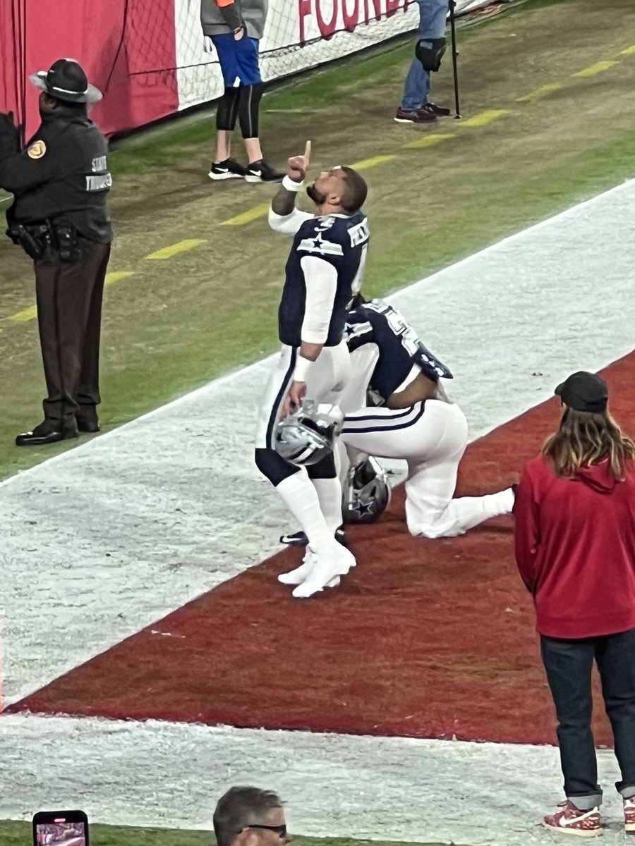 105foxtrot's tweet photo. HOW BOUT THEM COWBOYS?!?! @dallascowboys @dak https://t.co/W5DiVQD8YW