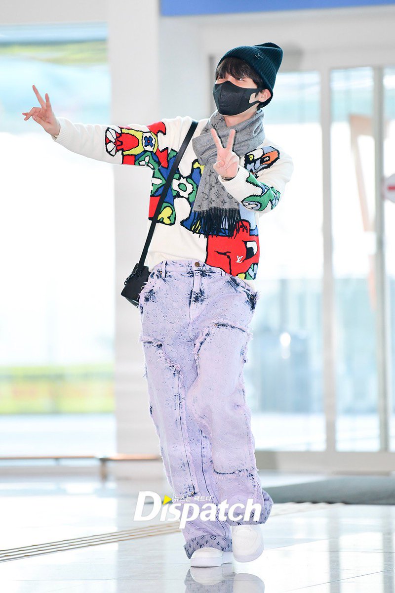 dearourhope's tweet photo. #jhope | ณ สนามบินนานาชาติอินชอน 18012023 (4) https://t.co/ggmYmiPb5n