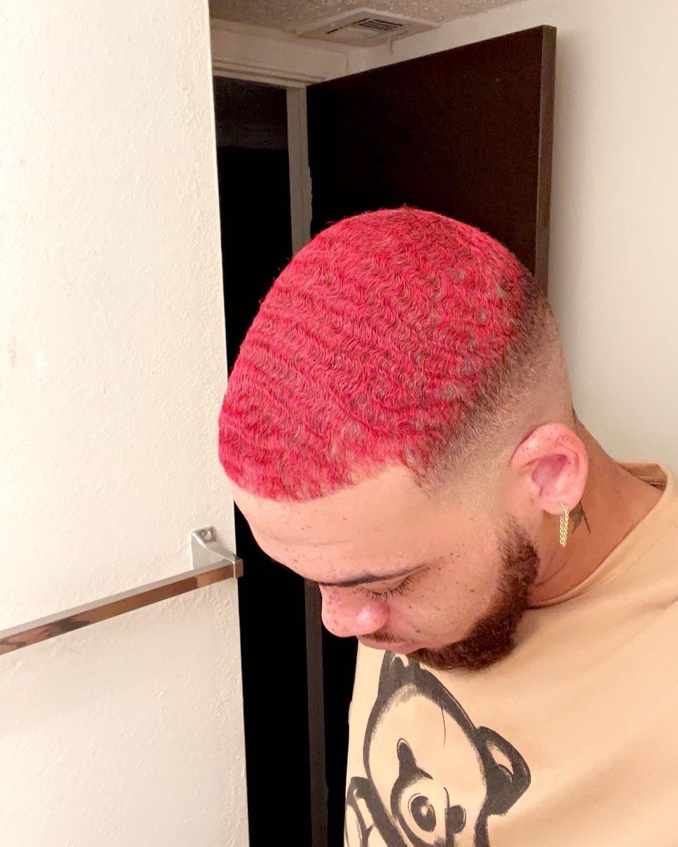 LavishFreckles's tweet photo. Just call me Red until further notice. 🥵 https://t.co/osqVue9sJ8