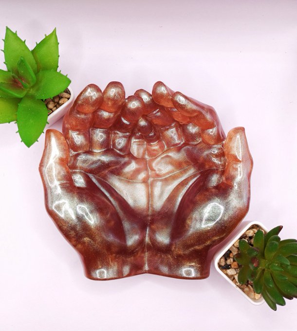 NEW in my #etsyshop 😍 ✋️ 👐 Trinket bowl perfect for holding keys, loose change, rings and things, crystals<a href="/tag/etsyshop"class="tags">#etsyshop</a><a href="/tag/online"class="tags"><span>#online</span></a><a href="/tag/support"class="tags"><span>#support</span></a><a href="/tag/homedecor"class="tags"><span>#homedecor</span></a><a href="/tag/like"class="tags"><span>#like</span></a><a href="/tag/shopping"class="tags"><span>#shopping</span></a><a href="/tag/presents"class="tags"><span>#presents</span></a>