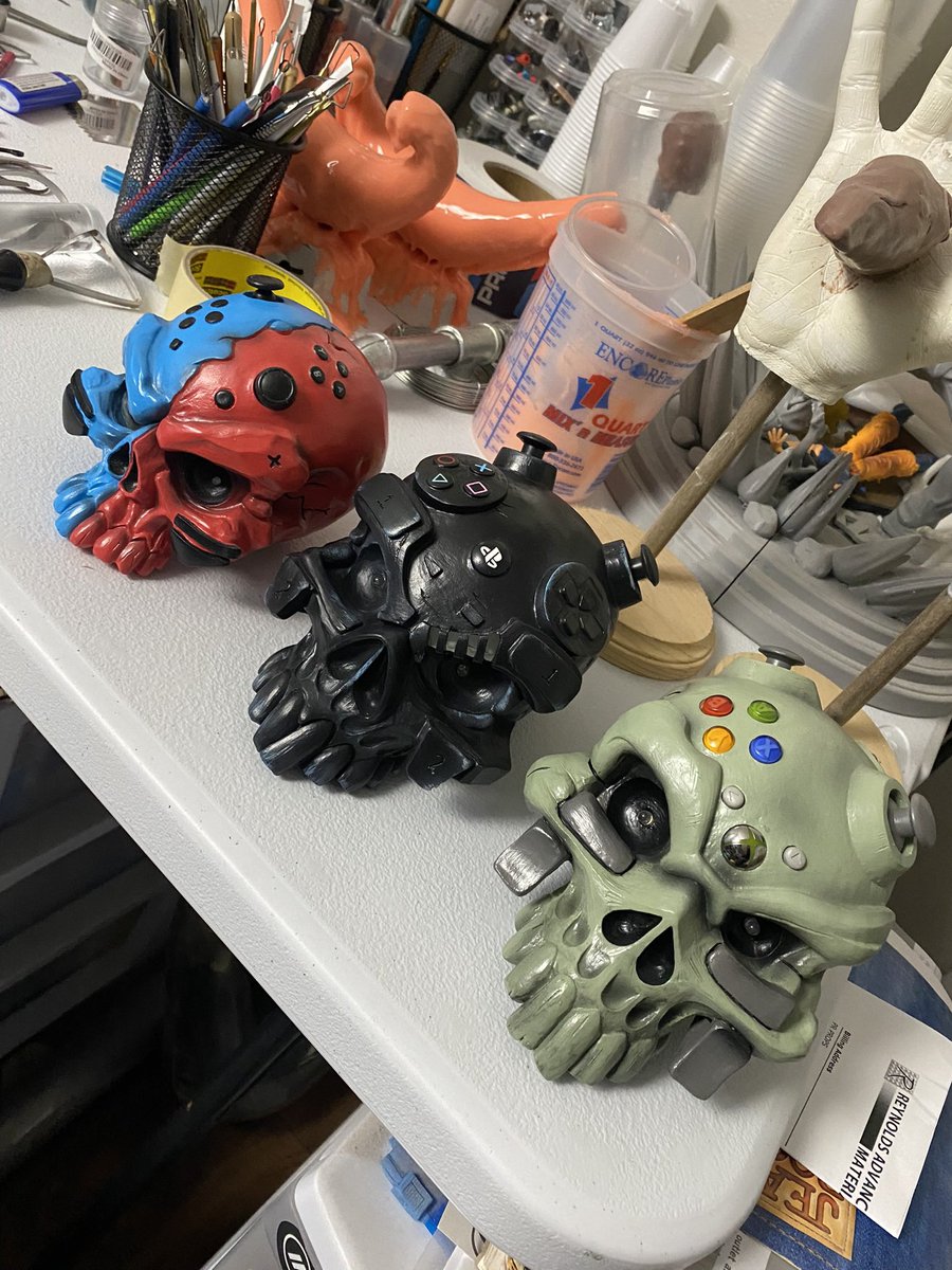 pr_props's tweet photo. Had to let go my personal #skulltrollers money taks 🤷🏻‍♂️ #playstation #xbox #switch #nintendoswitch #nintendo #sony #microsoft #skulls #prprops #controller #custom #propmaker #gaming #gamer https://t.co/iZVgiYLDl4
