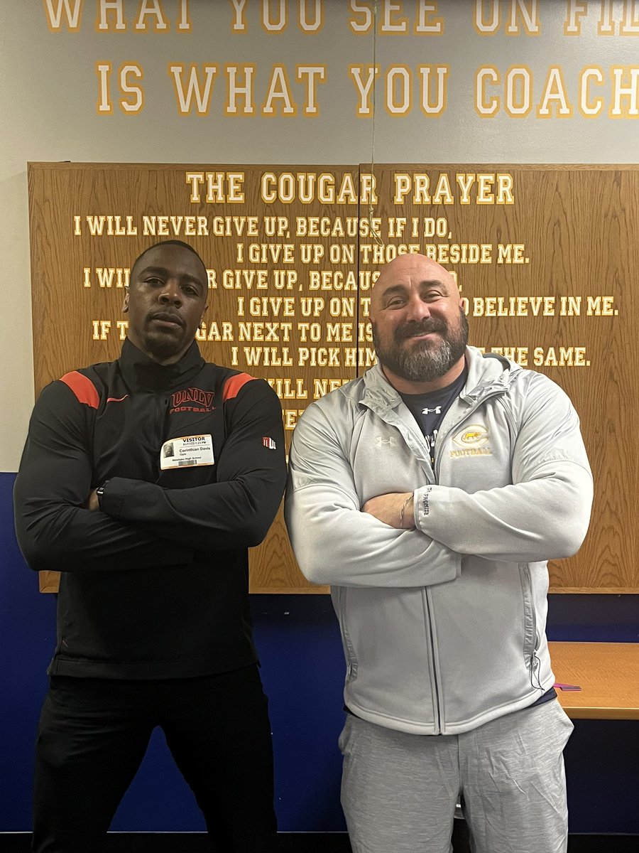 Da_DREAM47's tweet photo. Blessed to finally get some some REAL FaceTime with @CoachICOC over at @canyons‼️Absolutely LOVE what he and his staff are building! Thank you for welcoming the REBELS‼️ #BEaREBEL👊🏾 https://t.co/DEApxiM8BA