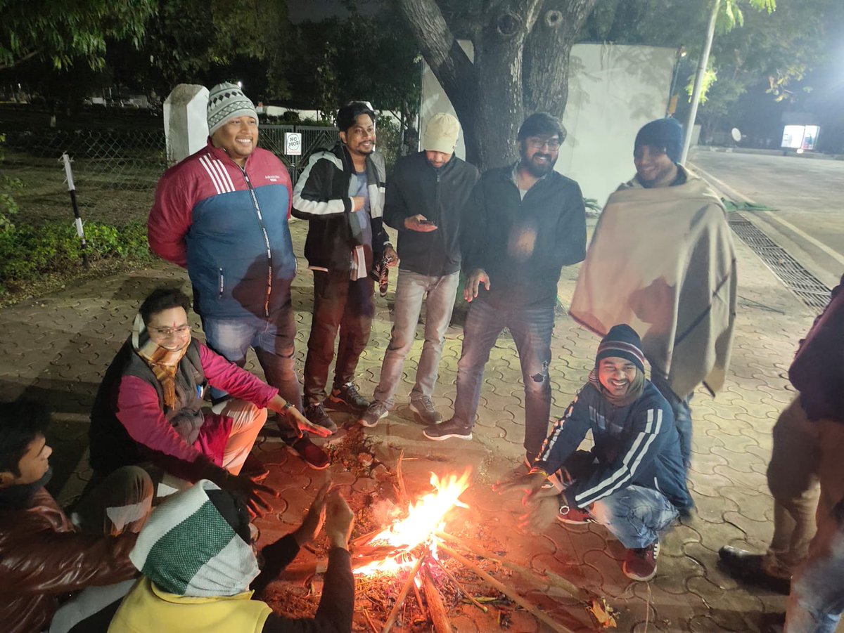AIRSAIndia's tweet photo. 3rd Day of strike at #MANIT_Bhopal for research Scholar's demands 
#Hike_in_fellowship_22 #Regular_Disbursement_of_fellowship 
#Stop_PhD_Scholars_Harassment 
@dpradhanbjp @DrJitendraSingh @IndiaDST @PrinSciAdvGoI @mamidala90 @rashtrapatibhvn @PMOIndia @timesofindia @Xpress_edex https://t.co/rdl0g3Xqte