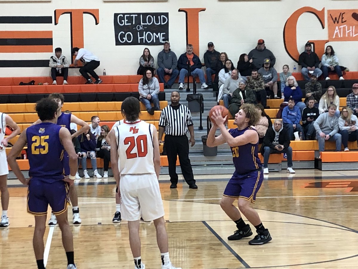 HolgateAthleti1's tweet photo. 🏀 Final from “the Jungle”: Holgate 40 N. Baltimore 35.. Awesome job closing out the win tonight, Holgate!! Next up is a home BBC matchup w/N Central on Friday 1.20 (6pm)!! @mshs_principal @HolgateSchools @crescentsports @NW_Signal https://t.co/wpGNXnlydC