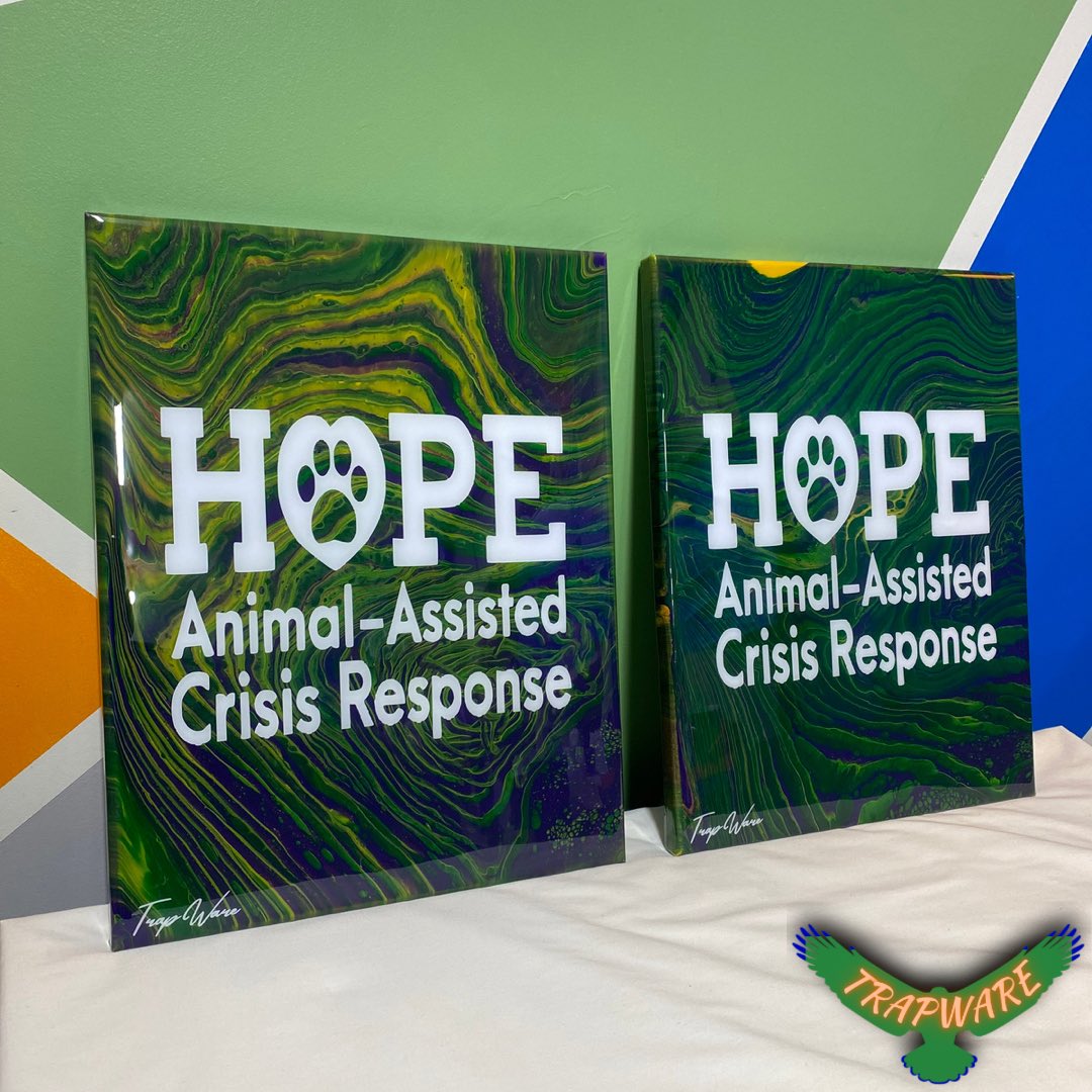 trap_ware's tweet image. 🟪🟨🟩 Hope is being able to see that there is light despite all of the darkness 🟩🟨🟪

Get into these 11in x 14in canvases 🔥 Creating these were so much fun! Check out our previous post(s) to see how we made them! 

Which one is your favorite? 👀

🌎: Trap-ware.com‼️