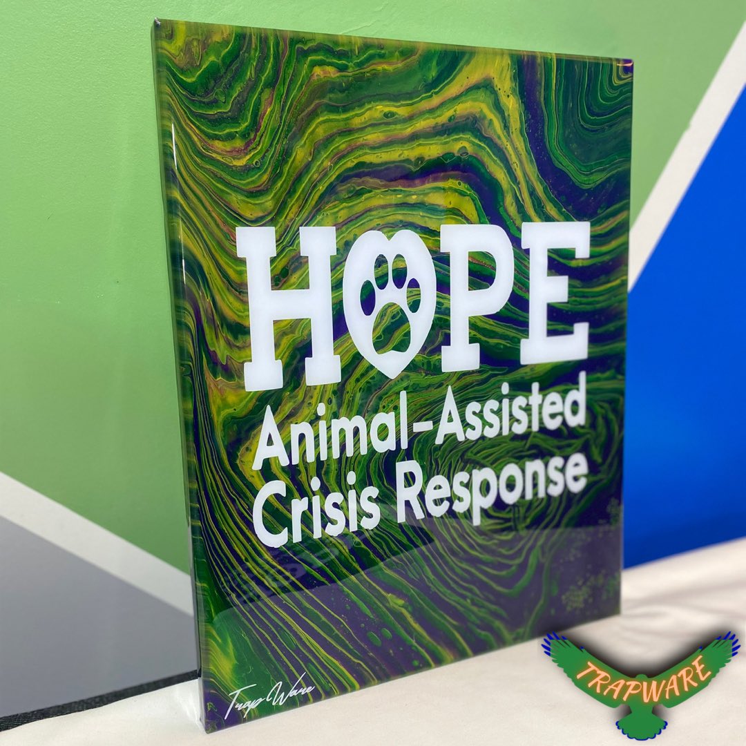 trap_ware's tweet image. 🟪🟨🟩 Hope is being able to see that there is light despite all of the darkness 🟩🟨🟪

Get into these 11in x 14in canvases 🔥 Creating these were so much fun! Check out our previous post(s) to see how we made them! 

Which one is your favorite? 👀

🌎: Trap-ware.com‼️