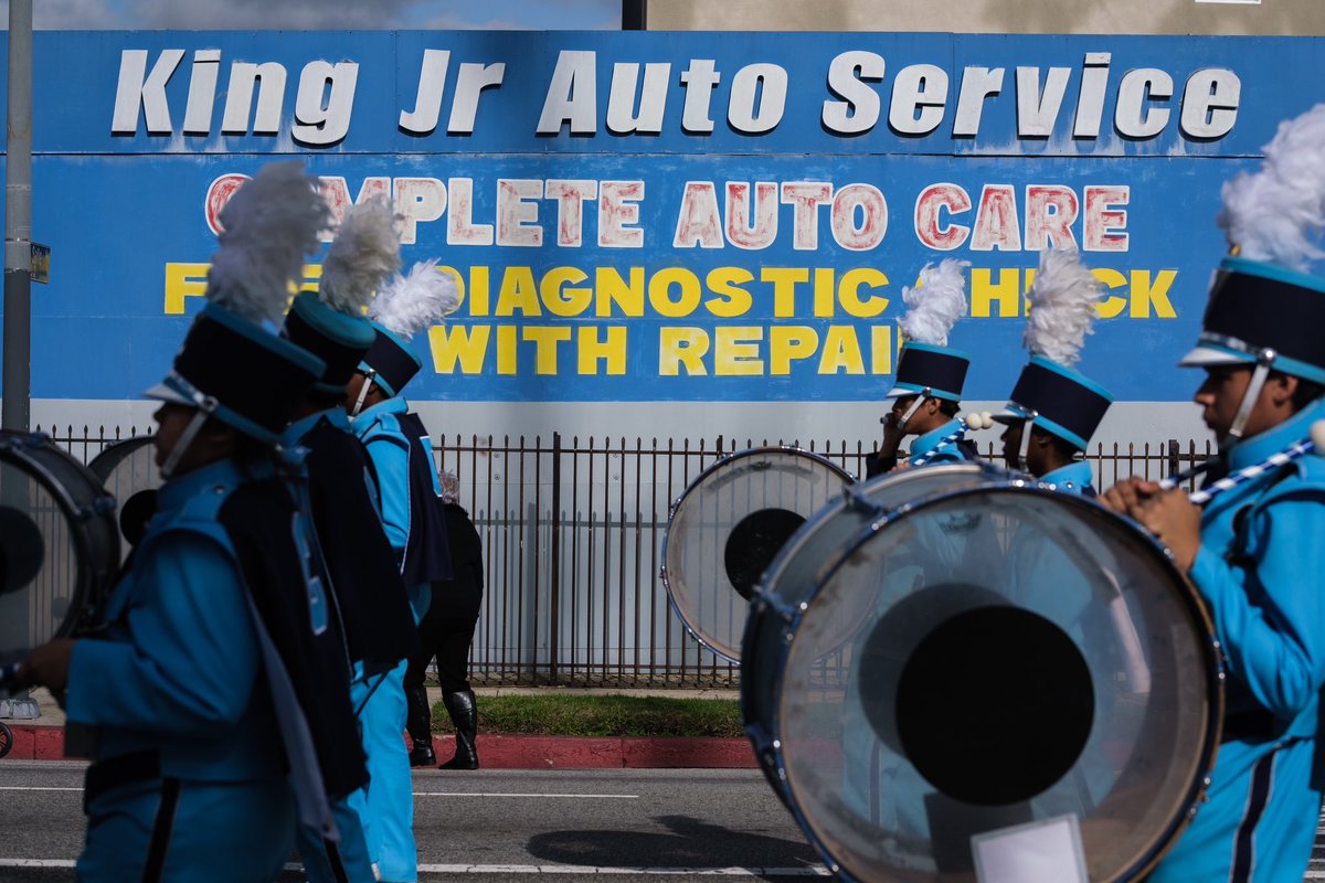 EricGre62265606's tweet photo. MLK Day Parade, Inglewood, CA, 2023 https://t.co/qgJXeyMeO3