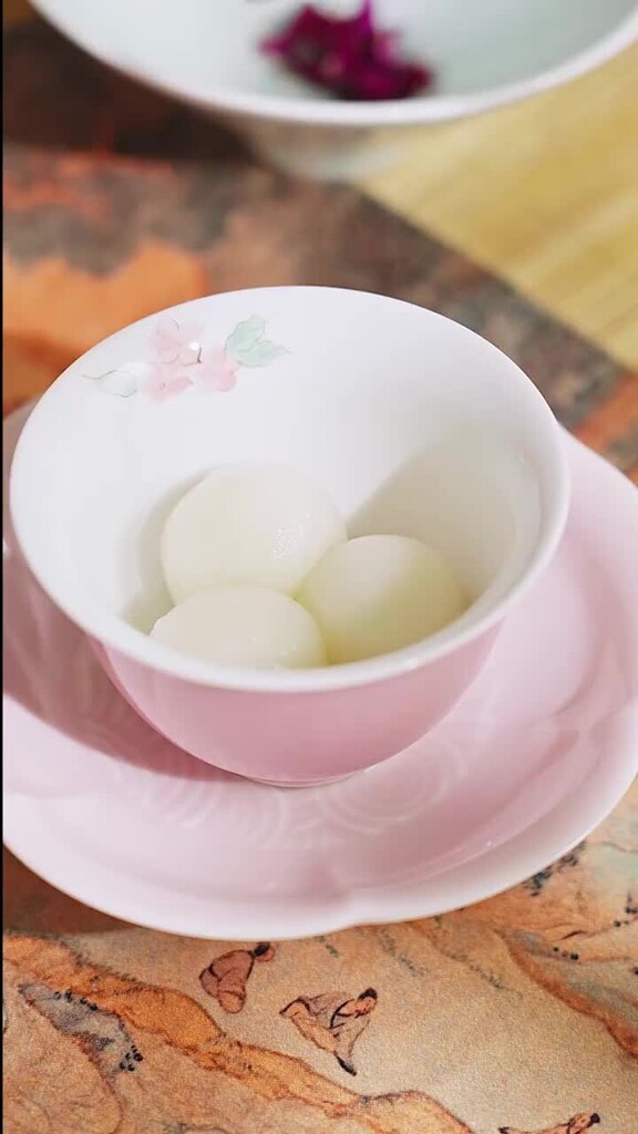 chinateaspirit's tweet photo. Tang Yuan (Chinese Rice Ball) With Aged Shou Mei. So delicious🤩🤩.
.
.
.
.
#chaxi #teapot #kungfutea #tealover #teaaddict #teatime #wayoflife #cozy #zen #teastyle #teaphotography #tealife #gaiwan #teacommunity #teaenthusiast #traditionaltea #gongfutea… https://t.co/KLHmIjxtx4 https://t.co/nRQBc9m7xB