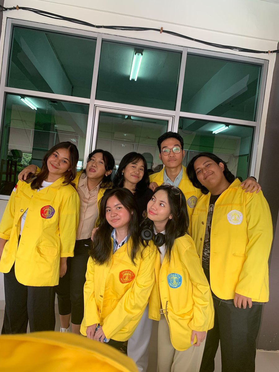 azkia (open for comms!!) on Twitter "sma shenanigans"